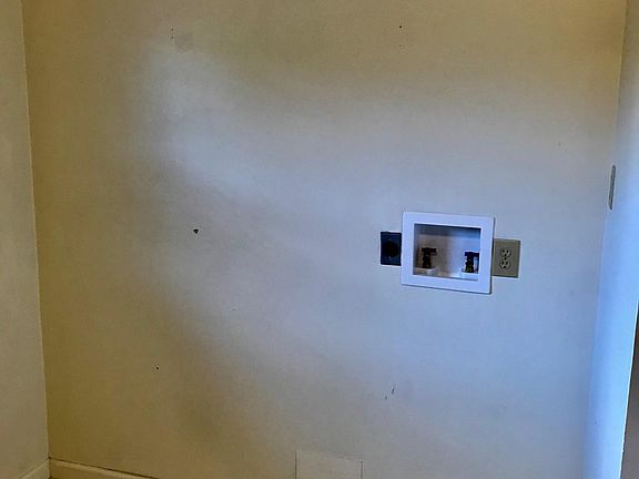 5th image of 110A Anderson Dr