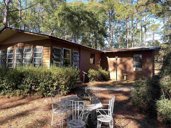 2509 E 98th Hwy, Carrabelle, FL 32322