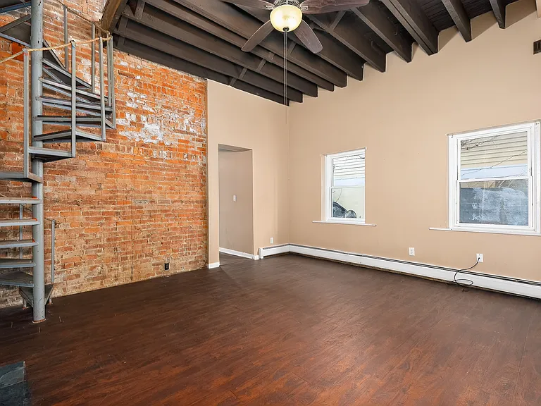 3636 W 8th St #2 — Photo 3