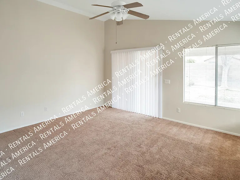 1200 W Kingbird Dr — Photo 7