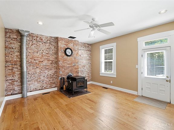 5th image of 149 McClure St