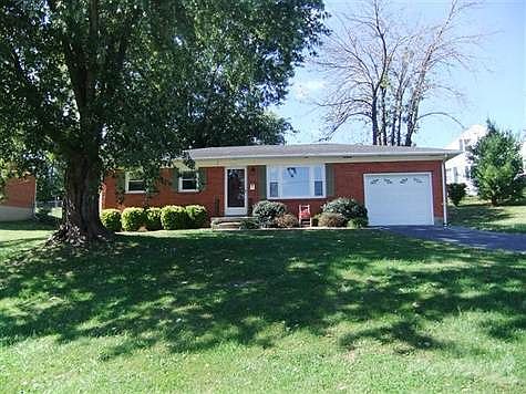 1st image of 260 Lyons Dr