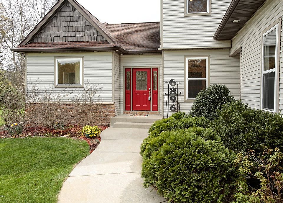 6896 shady grove-103