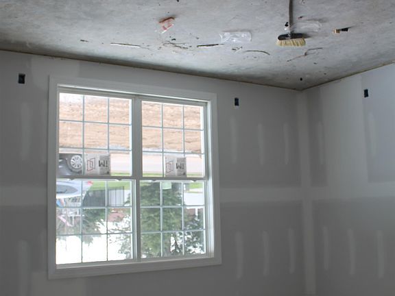 5th image of 2724 Aristocrate Dr Lot 22