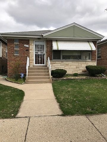 1st image of 3313 N Plainfield Ave