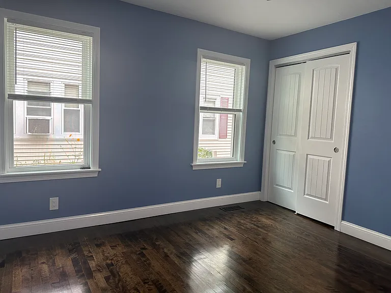 42 Walnut St #1 — Photo 12