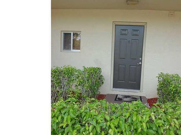 4th image of 7720 NW 50th St APT 102