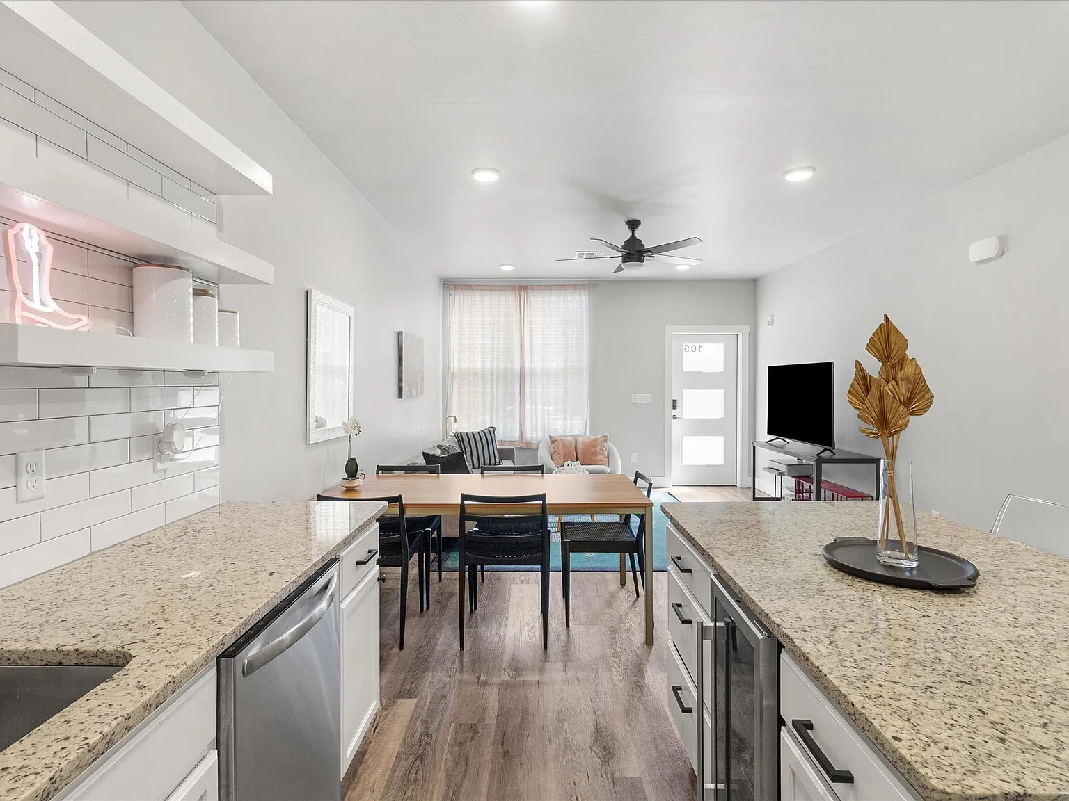 3 bed, 1400 sqft, $1,495 — Photo 4