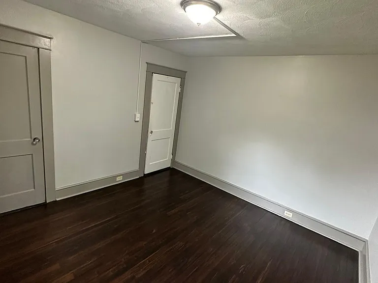 69 Burlington Ave #2 — Photo 9