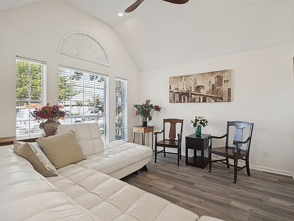 3rd image of 7914 Coastway Dr