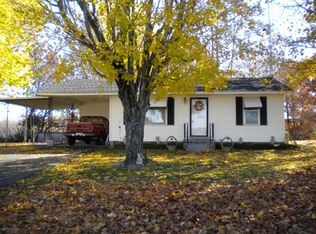 8770 Big Sandy River Rd, Camden, TN 38320