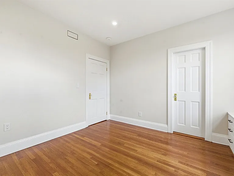 239 Commonwealth Ave #72 — Photo 15