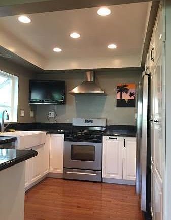 2nd image of 22738 Leonora Dr