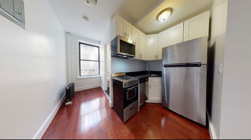1st image of 787 9th Ave #4SR
