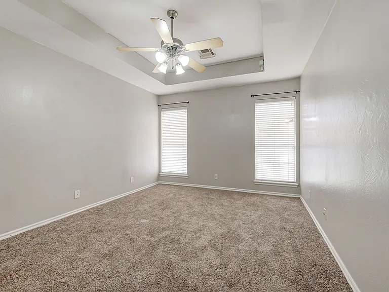 2032 Emerald Brook Ct — Photo 21