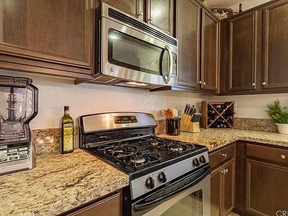4th image of 27015 Mountain Willow Ln
