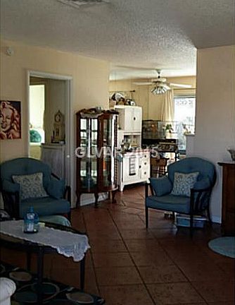 3rd image of 7125 Forest Vista St