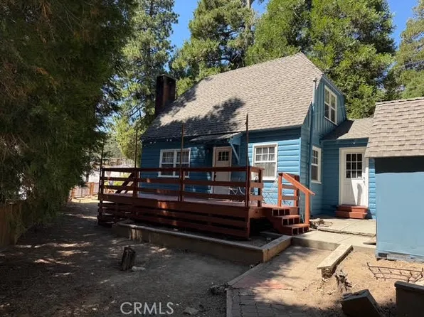 229 Oak Dr, Lake Arrowhead, CA 92352