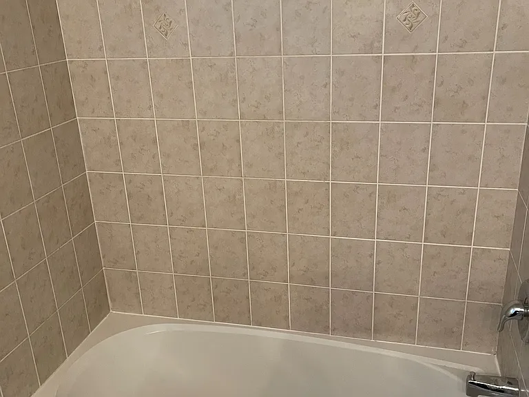 2484 Post Rd #1 — Photo 14
