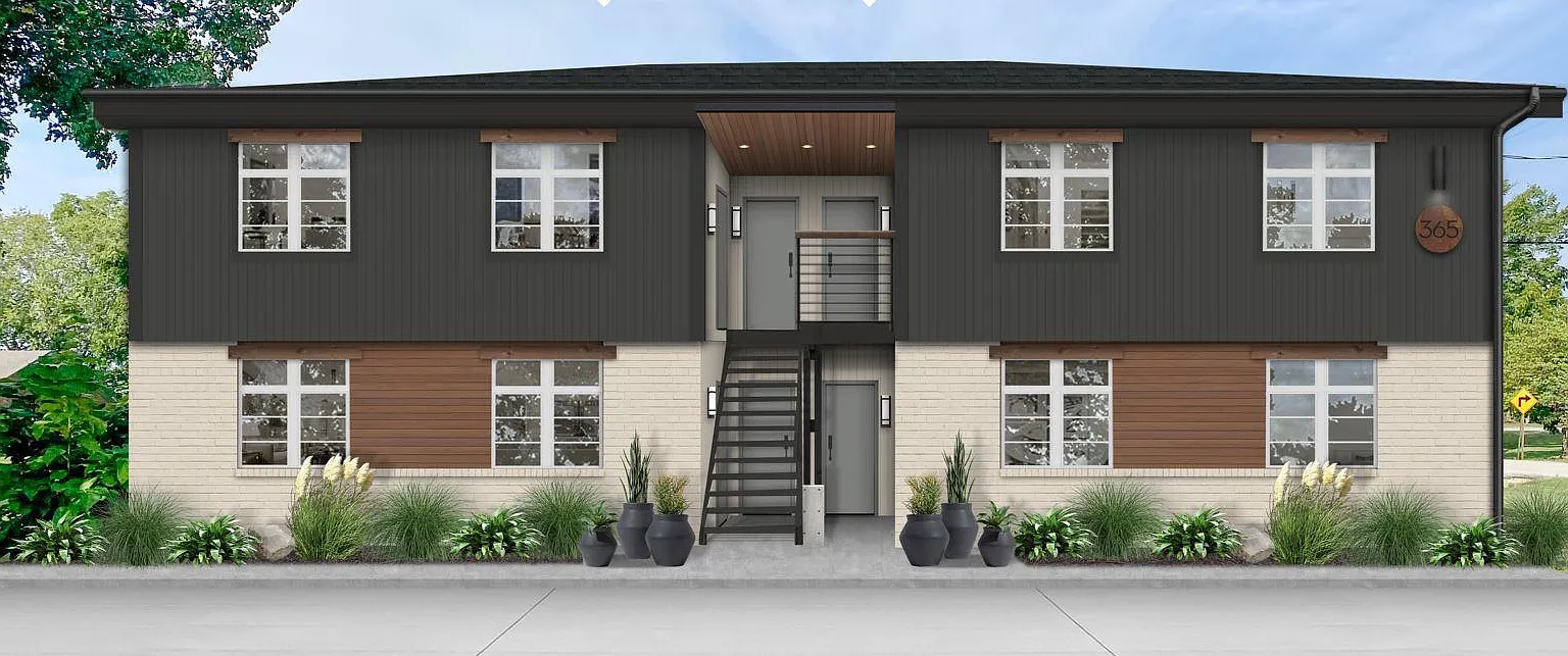 602 SW C St — Photo 1