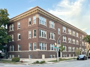 1214 W Rosemont Ave UNIT 4, Chicago, IL 60660