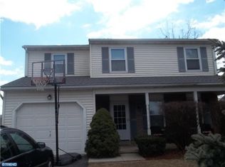 115 Gentry Dr, Perkasie, PA 18944