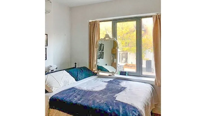 Rented by Nooklyn NYC LLC | media 22