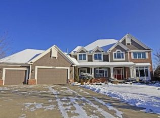 6927 Highover Ct N, Chanhassen, MN 55317