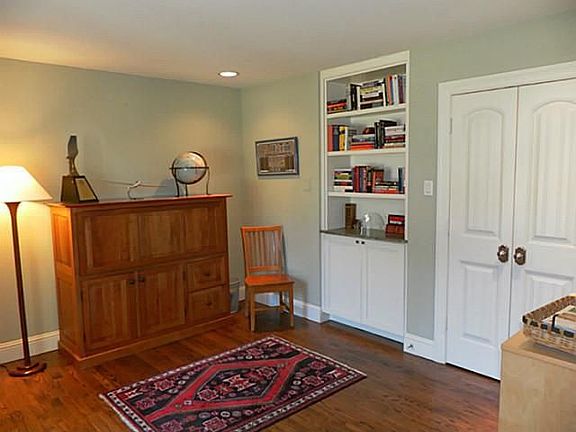 5th image of 13735 Ashridge Dr
