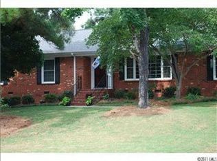1126 Queensgate St, Gastonia, NC 28054