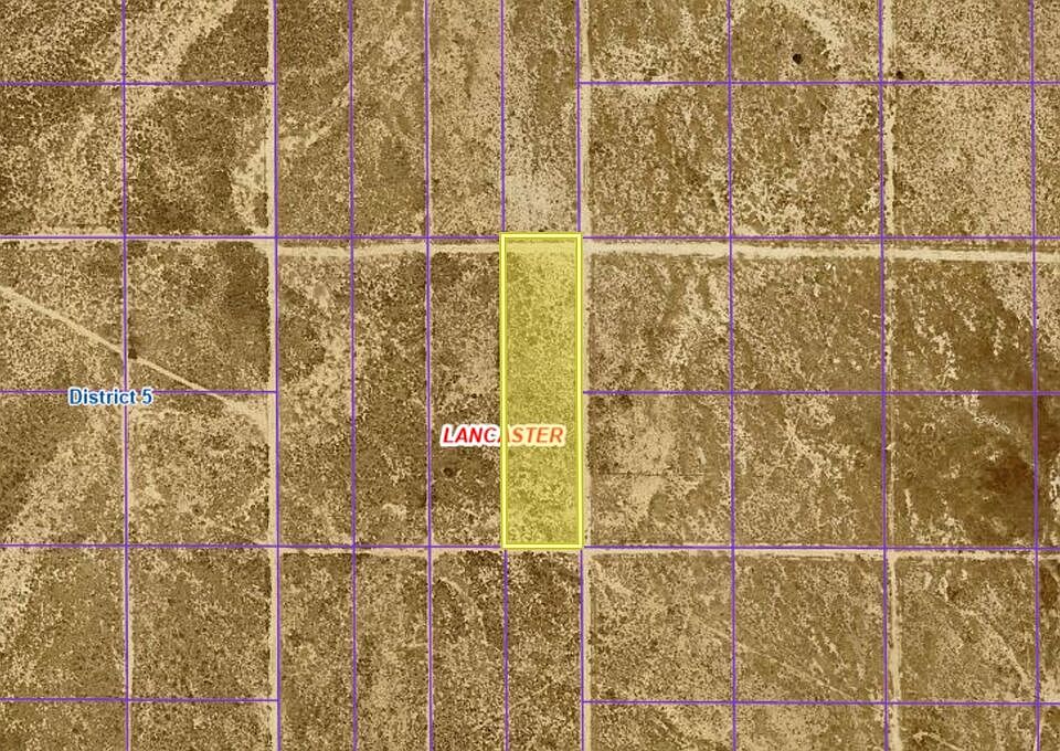 2nd image of 0 W Avenue G #4
