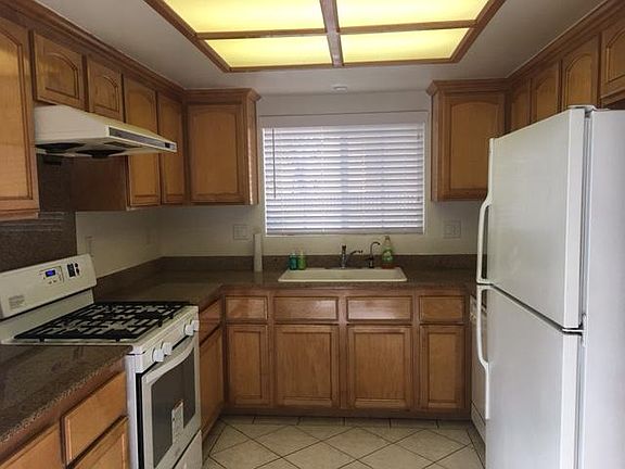 5th image of 607 E Newmark Ave APT A