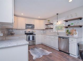 3714 Wonderland Dr, Matthews, NC 28104