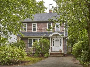 320 Huron Ave, Cambridge, MA 02138