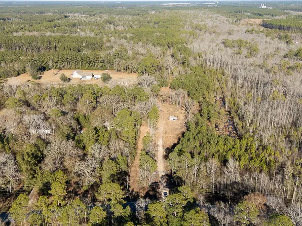 297 Horsepen Rd, Guyton, GA 31312