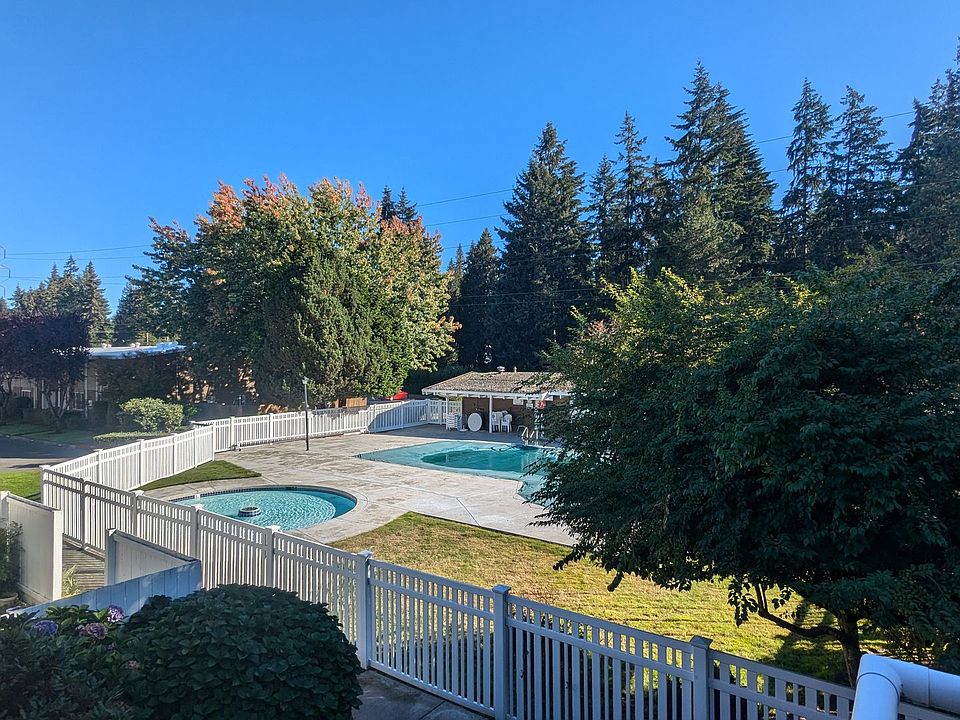 1st image of 5722 122nd Pl SE APT 234