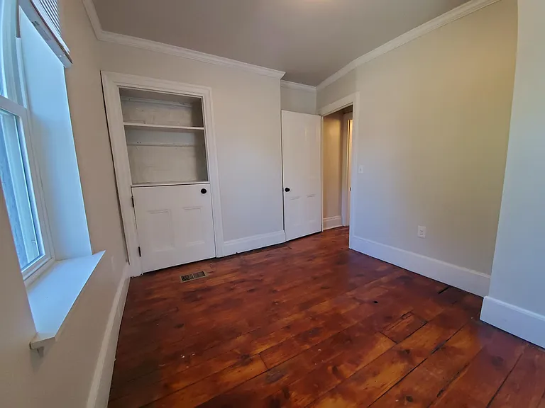 1413 Porterfield St — Photo 11