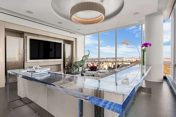 Rented by Compass | media 6