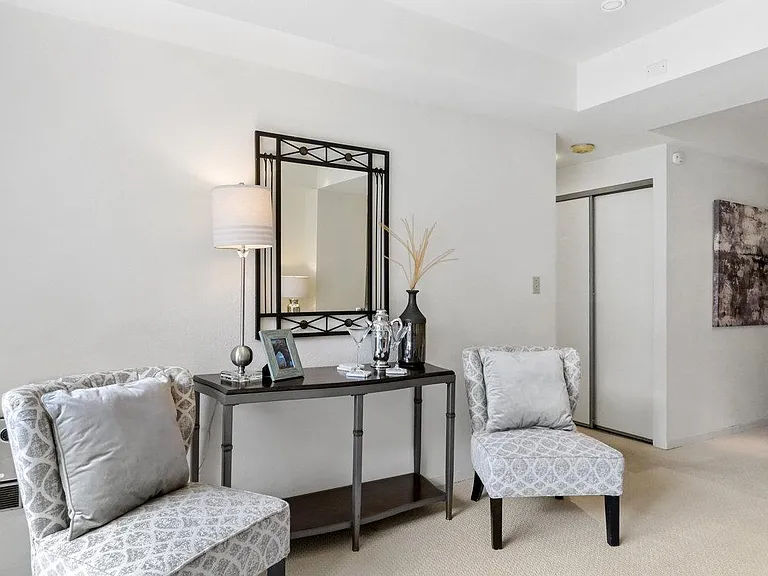 601 Van Ness Ave #242 — Photo 4