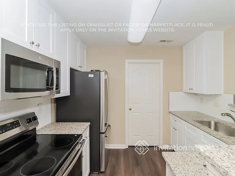 8410 Wallace Glen Dr — Photo 6