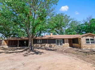 2180 Goat Creek Rd, Kerrville, TX 78028