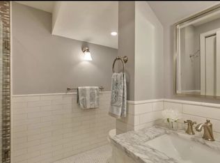 6725 Samuel Rd, Edina, MN 55439