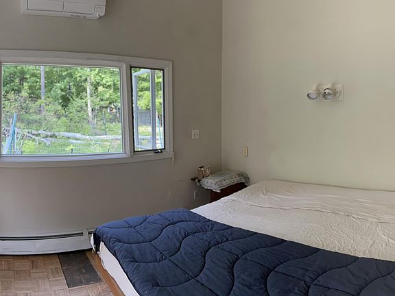 master bedroom west side