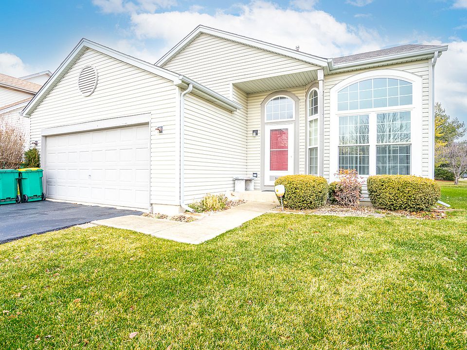 1st image of 24104 Primrose Cir