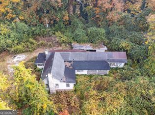 1972 Lilburn Stone Mountain Rd, Stone Mountain, GA 30087