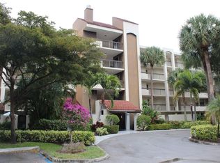 955 Egret Cir APT 310, Delray Beach, FL 33444