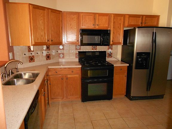 4th image of 6317 Malachite Bay Ave