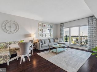 717 S Chris Columbus Blvd #1411, Philadelphia, PA 19147