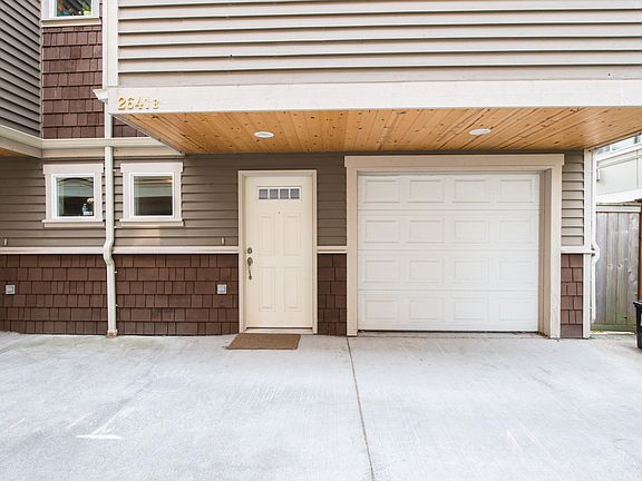 2nd image of 2641 NW 59th St Unit B