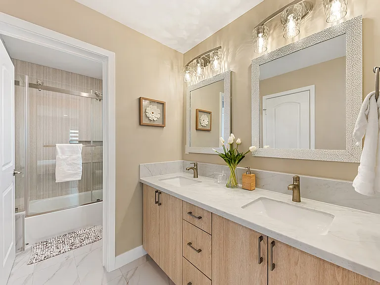 902B S Manley Dr — Photo 18